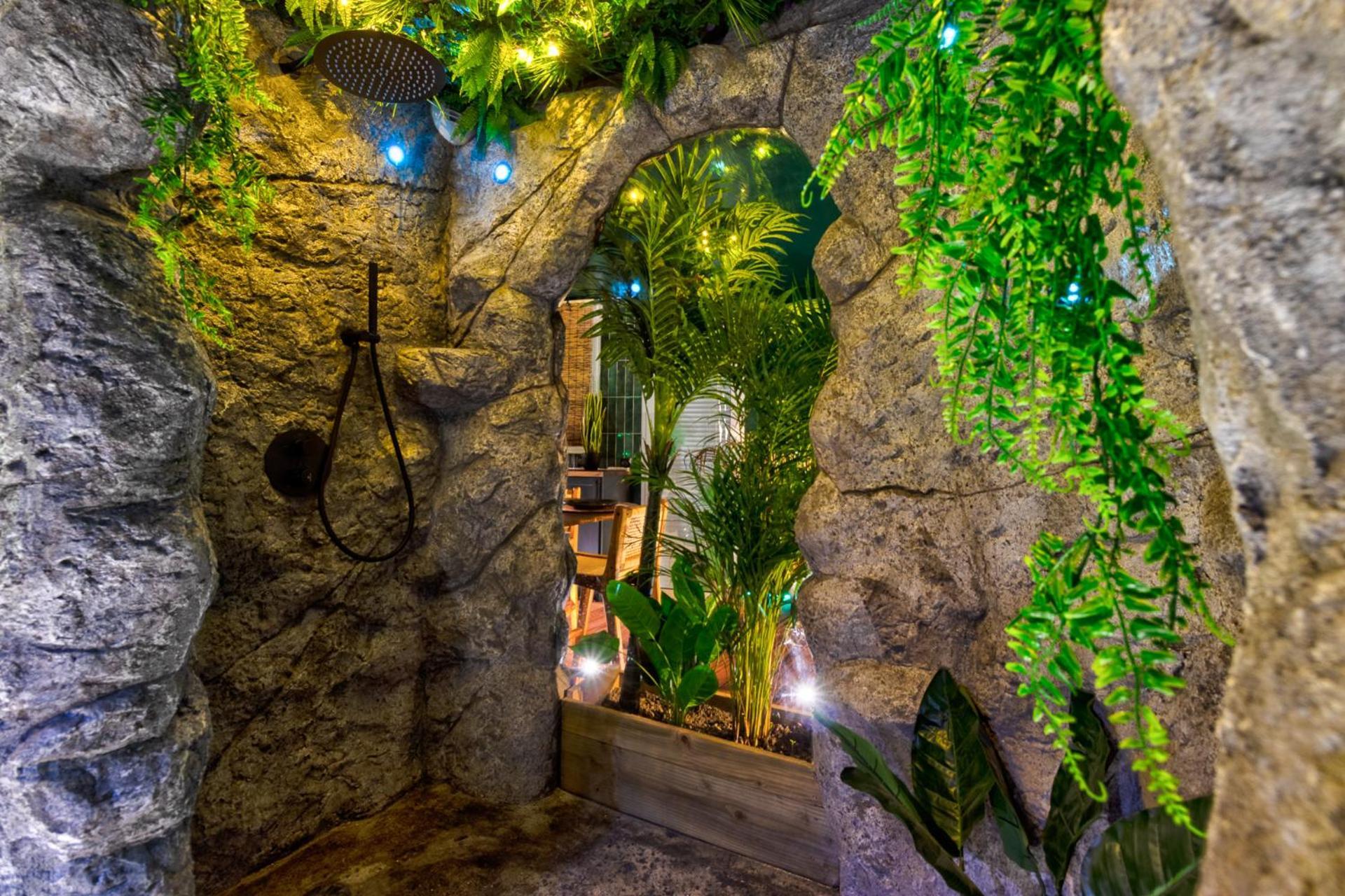 Jungle Love Room Toulouse Dış mekan fotoğraf